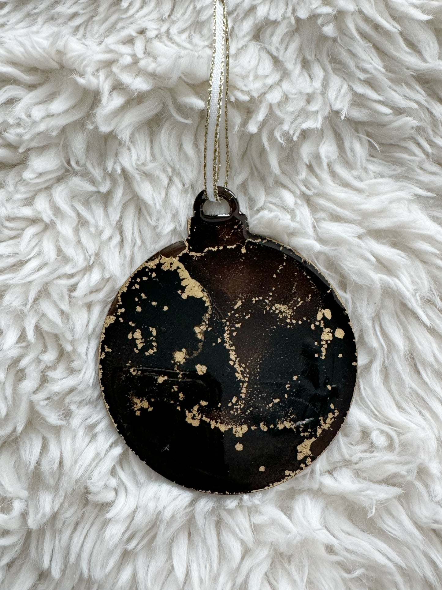 Ornaments: Set of 6: Black and Gold