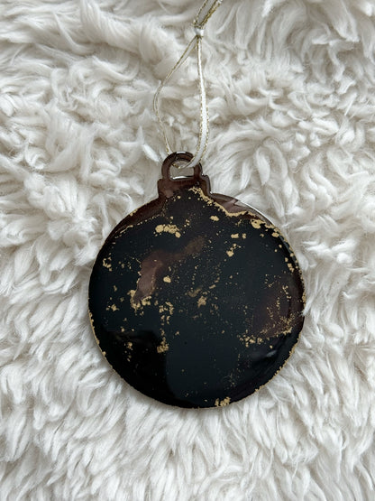 Ornaments: Set of 6: Black and Gold